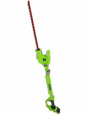 9 Best Cordless Long-Reach Hedge Trimmer UK 2026 Reviews